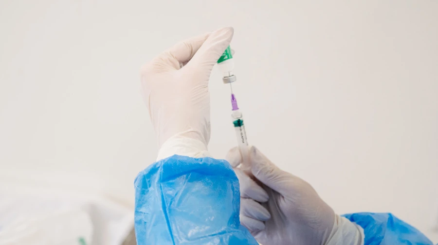 ВООЗ закликає запровадити мораторій на ревакцинацію до 2022 року