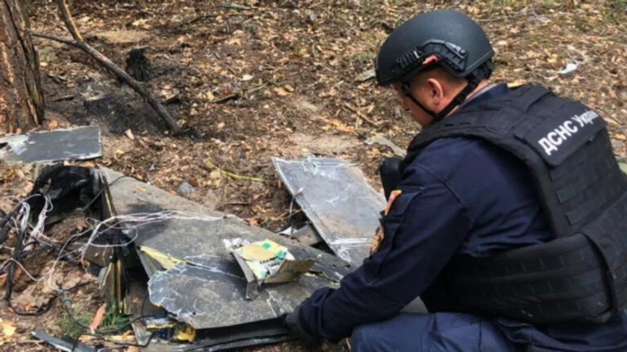 Під Києвом є руйнування та постраждалий через нічну атаку росіян