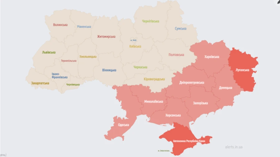 Ранок почався з півгодинної повітряної тривоги у південних та східних областях