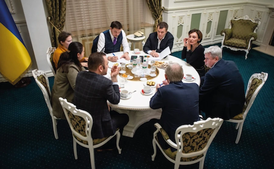 Гончарука могли прослуховувати люди, наближені до олігарха – ексгенпрокурор