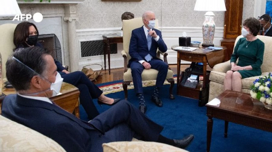 Байден обговорив із республіканцями