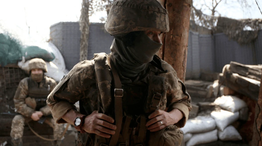 Штаб: Російські окупанти чотири рази стріляли на Донбасі