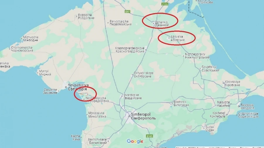 У Криму пролунали вибухи, окупаційна влада каже про балістичну атаку