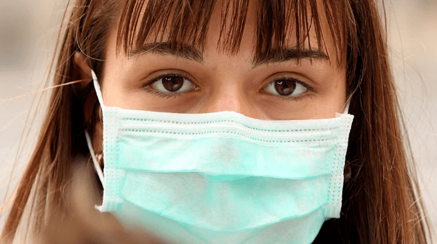 У світі виявили понад 700 тисяч нових випадків COVID-19