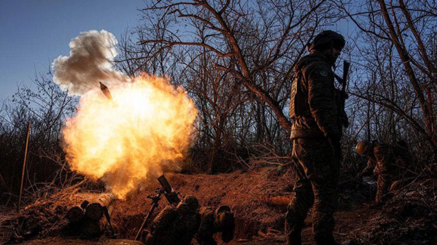 Захисники за добу знищили 730 окупантів, гелікоптер та 7 артилерійських систем ворога