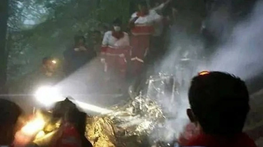 Рятувальники знайшли вертоліт президента Ірану – ЗМІ