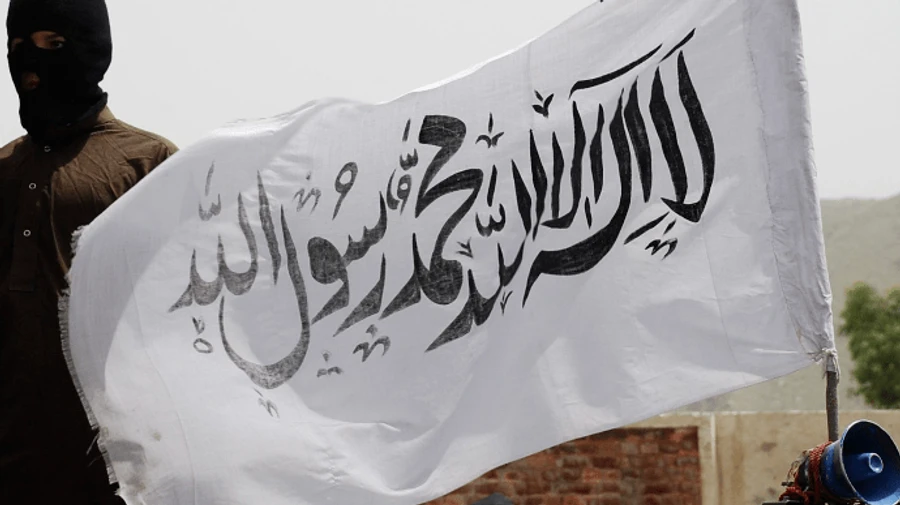 “Талібан” захопив ще дві столиці афганських провінцій