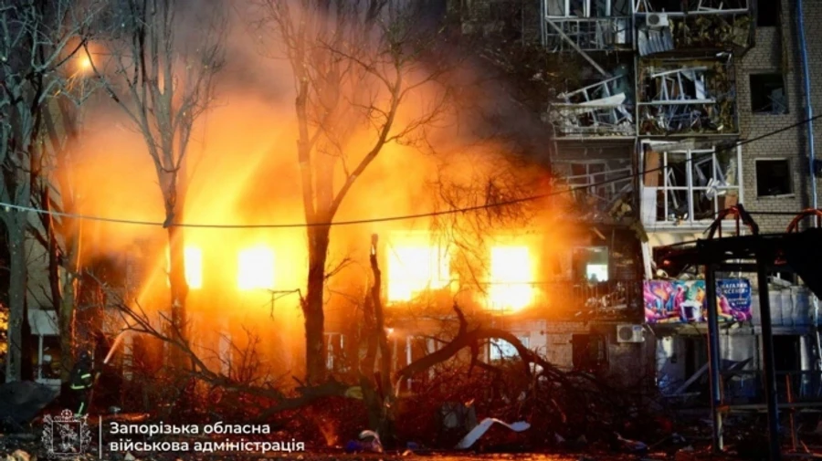 Росіяни завдали масованого удару по Запоріжжю: одна людина загинула, 22 поранені