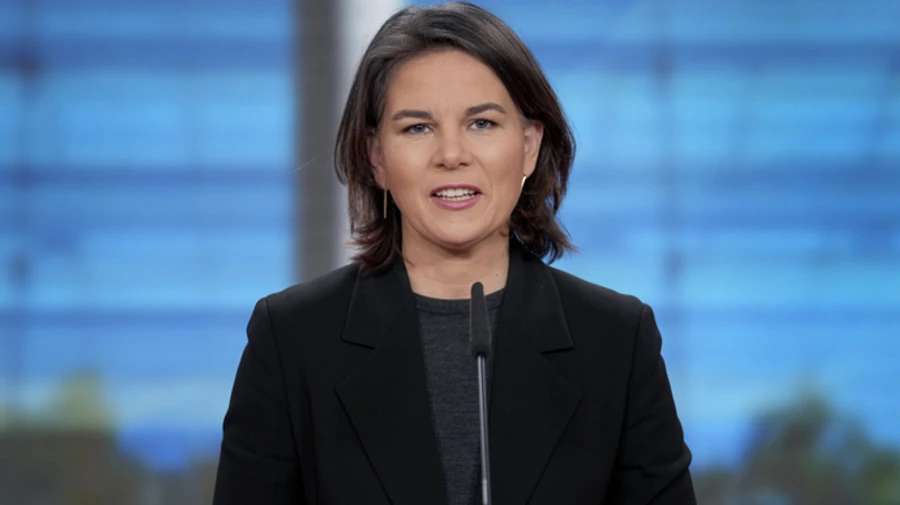 G7 має показати Путіну, що він не досягне своїх цілей – Бербок