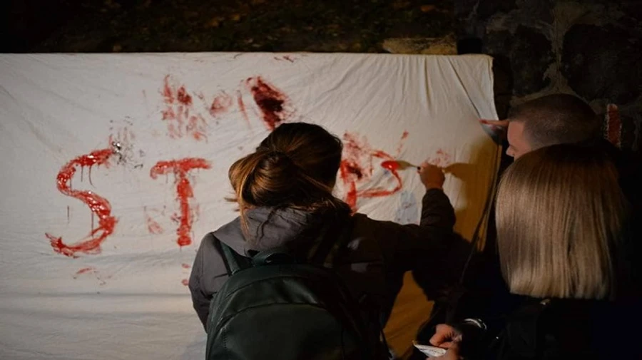 Під посольством Ірану вимагали припинити продавати Росії дрони-камікадзе