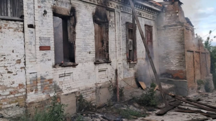 Росія пошкодила газопроводи біля Херсону та у Нікополі