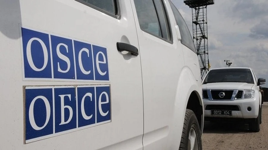 Окупанти на Донбасі розміщують озброєння в заборонених зонах