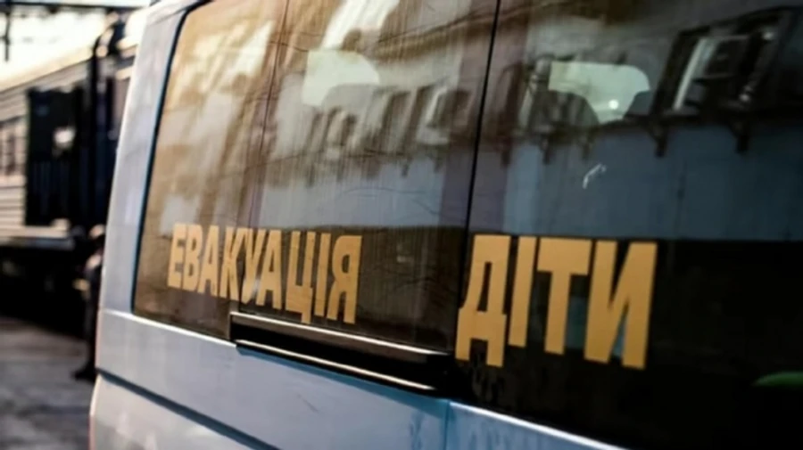 У населених пунктах Донеччини з примусовою евакуацією залишається понад 250 дітей