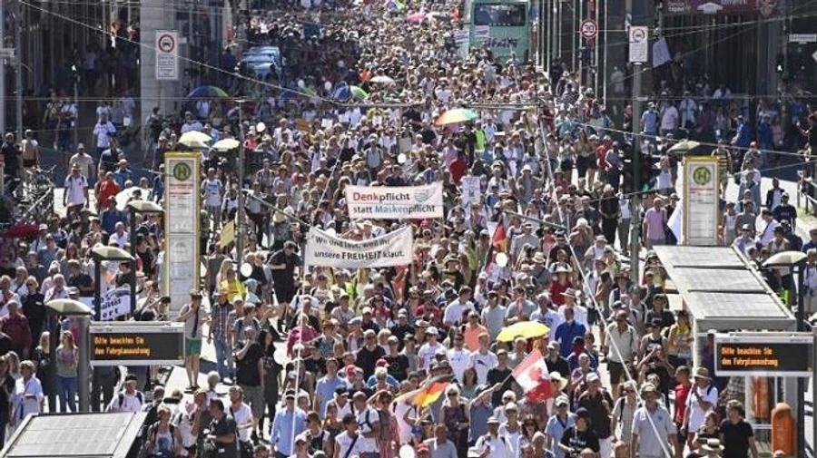 У Берліні суд заборонив антикарантинні протести
