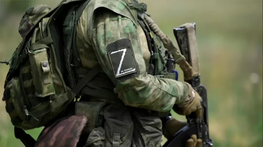 Росіяни кидають у 