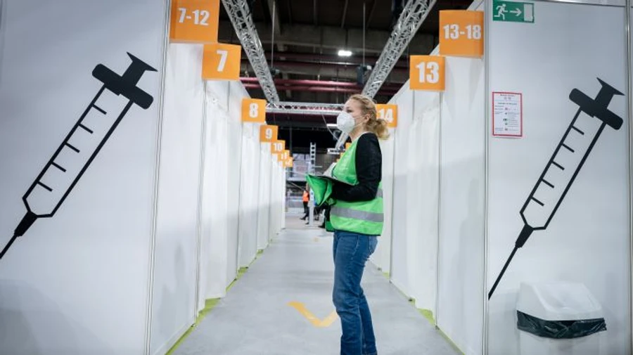 У Німеччині готують рекомендацію четвертої дози вакцини