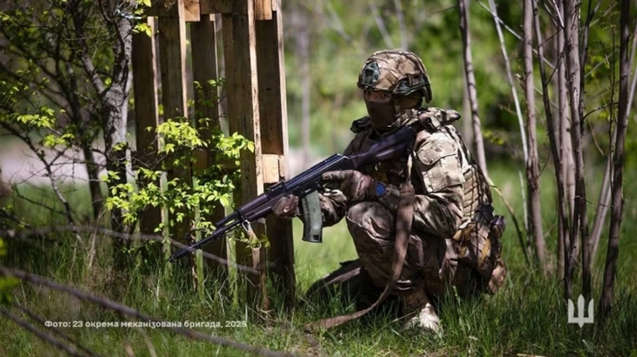 Генштаб: На фронті відбулось 117 бойових зіткнень з початку доби