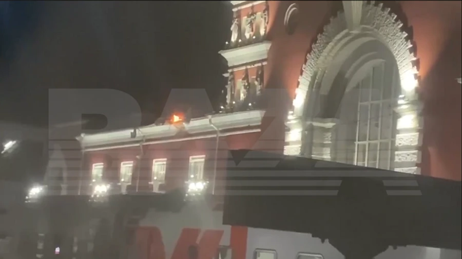 Росіяни заявили про атаку безпілотника на залізничний вокзал Курська