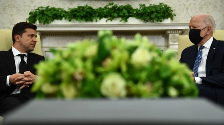 Головні новини неділі і ночі: напад на знімальну групу УП, Зеленський і Байден