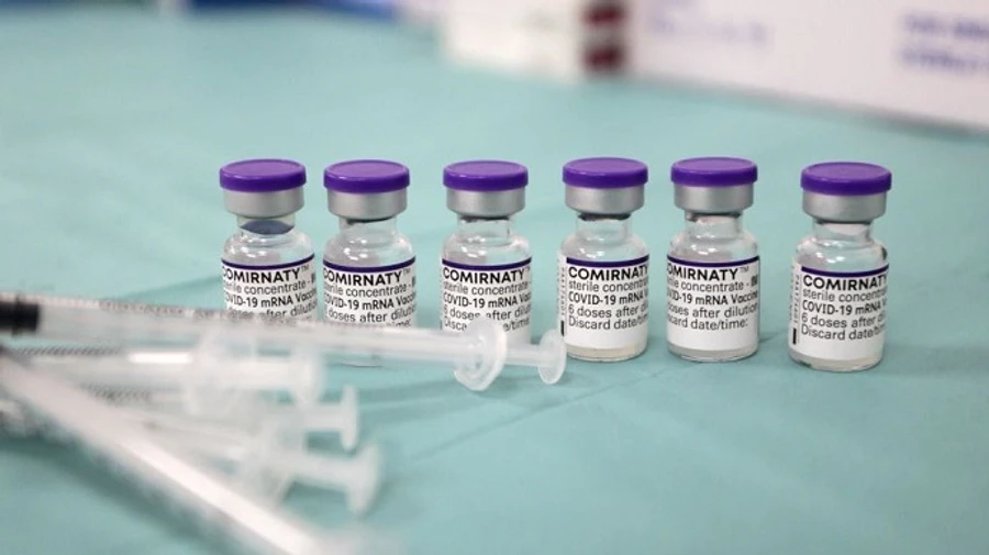 Туреччина запроваджує бустерну вакцинацію Pfizer