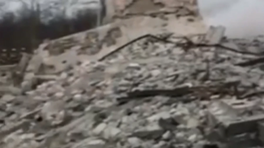 РФ намагається перекласти відповідальність за знищення окупантів у Макіївці на