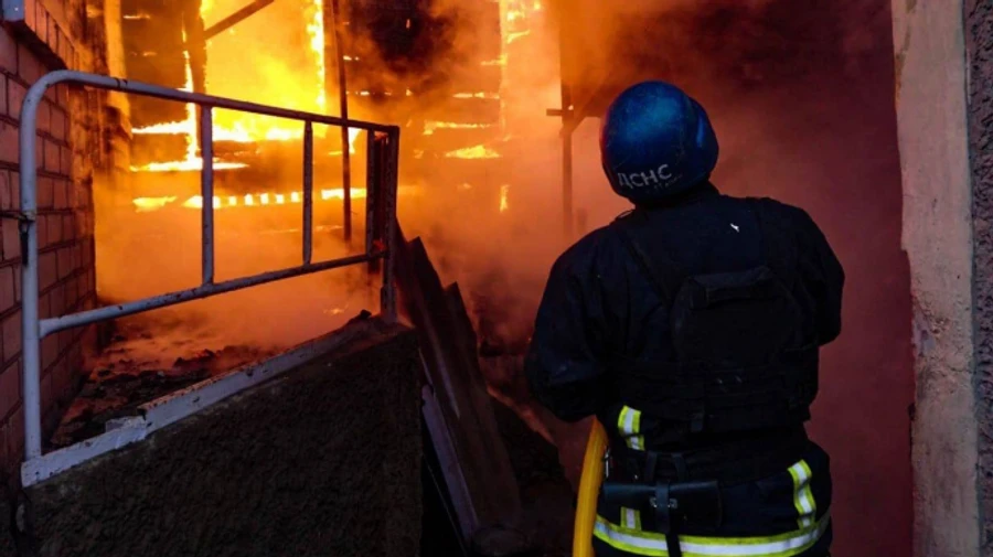 Росіяни вночі атакували Полтавщину − на промисловому об’єкті вирувала пожежа