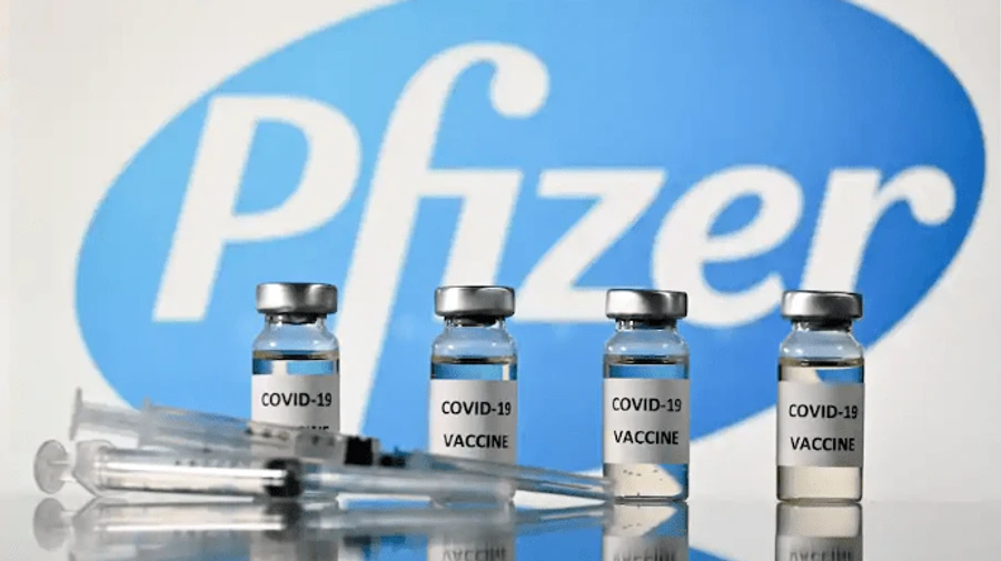 У Pfizer за три місяці продали ковід-вакцин на 3,5 мільярда доларів