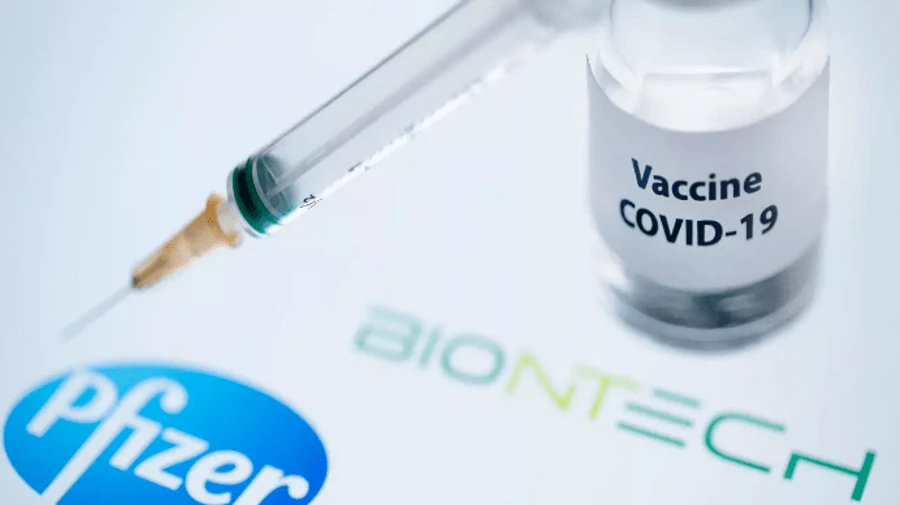 Степанов анонсував майже мільйон доз вакцини Pfizer до червня