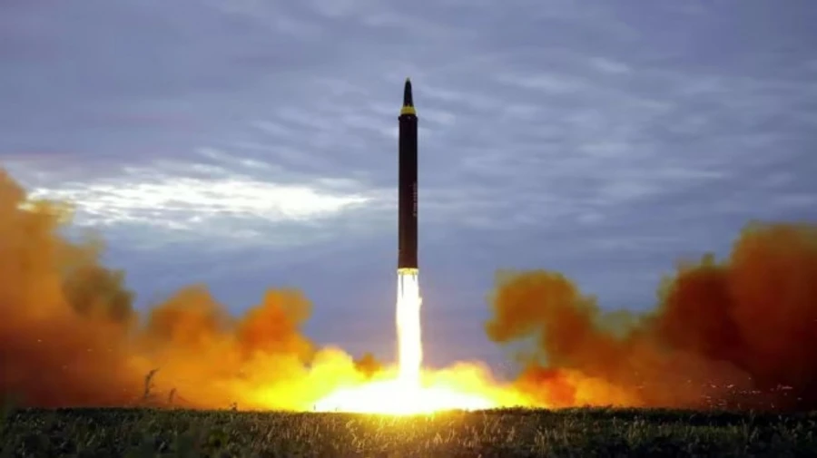 КНДР заявила про успішні випробування ракети з надвеликою боєголовкою