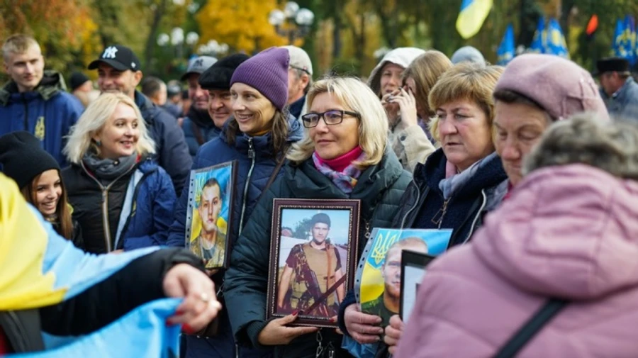 Головні новини четверга і ночі: марш у Києві, на межі 