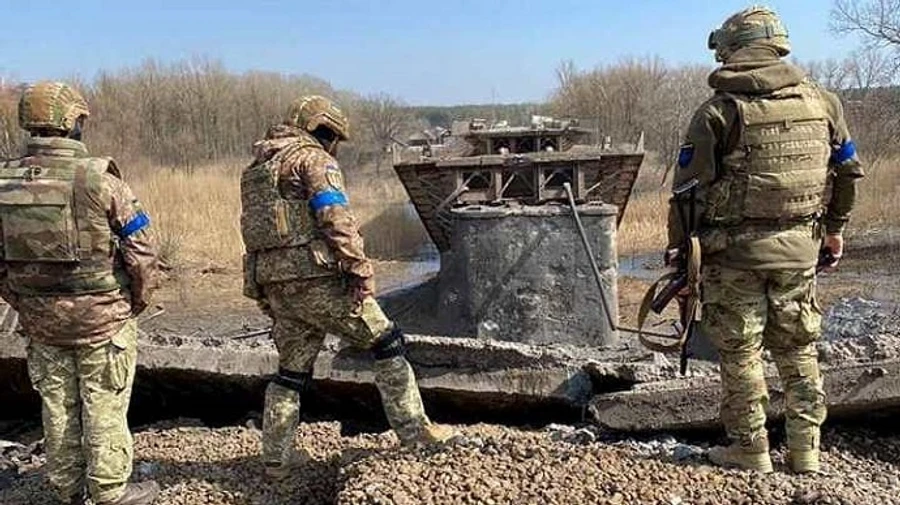 Ворог вводить в оману відмовою від задуму оточення Києва – штаб