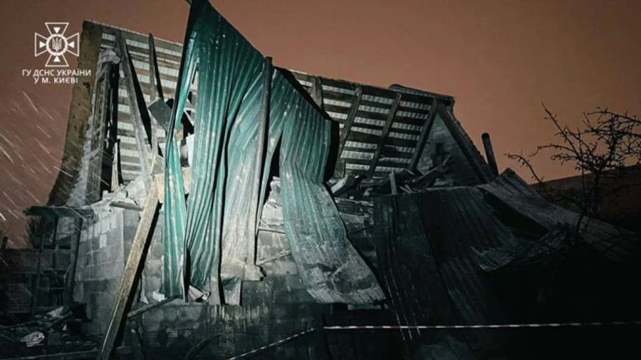 У столиці працювала ППО, від падіння уламків ракет є постраждалі