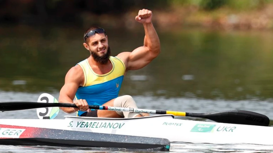 Паралімпіада в Токіо: Веслувальник Ємельянов здобув “золото”