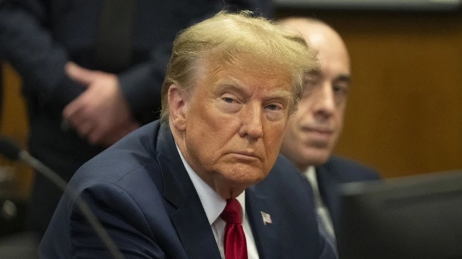 Трамп каже, що встановив Путіну 