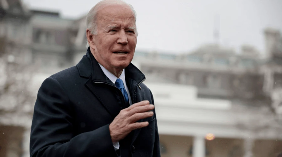 Байден про розміщення військ США в Україні у разі вторгнення РФ: “Не розглядається”