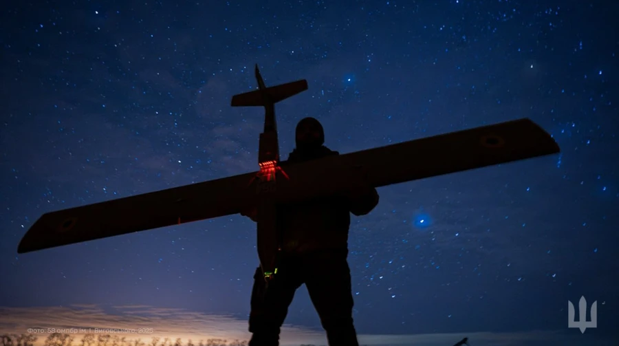 У Росії повідомили про атаку дронів: в декількох містах закривали аеропорти