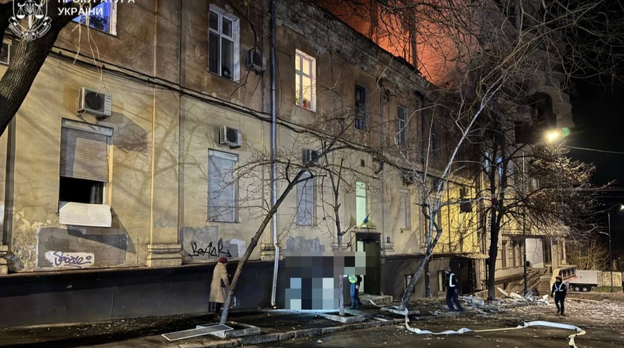 РФ атакувала цивільні об’єкти Одеси ударними дронами – прокуратура