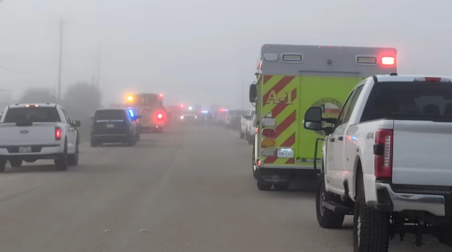 У США розбився літак ВМС Мексики з пацієнтами на борту: 5 загиблих, серед них дитина