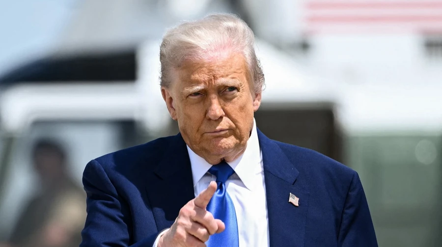 ЗМІ: Оточення Трампа готує варіанти угод щодо Гренландії на тлі його нових заяв