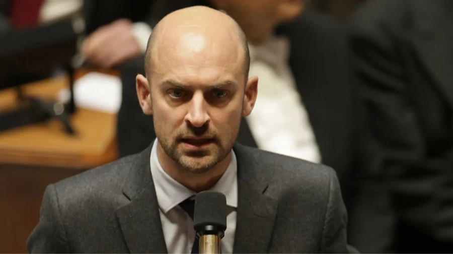 Глава МЗС Франції заявив, що Європі потрібен прямий контакт з Росією