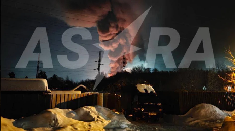 Дрони атакували дві області РФ: горить завод