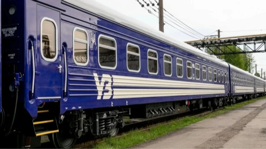 Через обстріл РФ на Полтавщині затримується рух низки поїздів