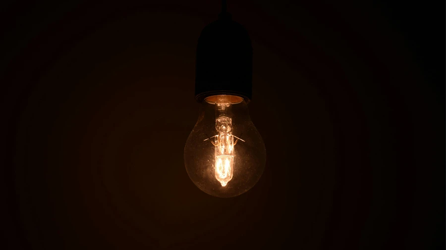 Чернігів повністю залишився без світла через російські обстріли