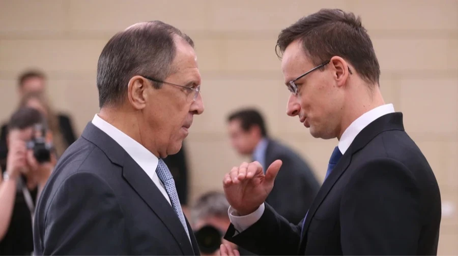 Politico: ЄС виключає Угорщину з обговорень чутливих питань через загрозу “зливу” інформації РФ