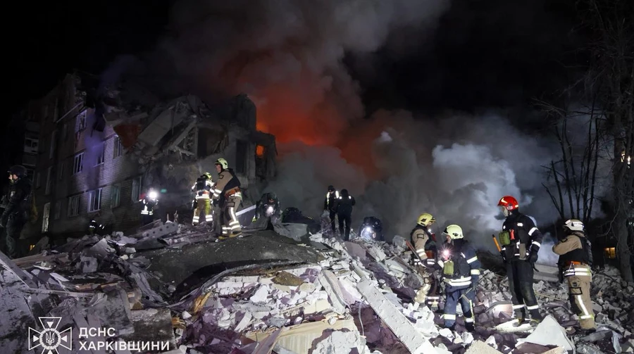 Росіяни вдарили по багатоповерхівці в Харкові: 7 загиблих, в тому числі дві дитини – ОВА