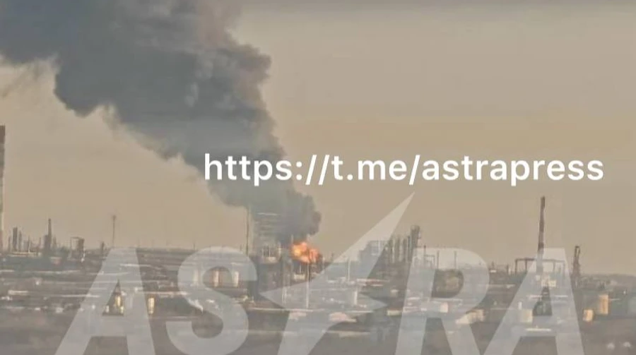 Безпілотники атакували НПЗ у російській Уфі: вирує пожежа