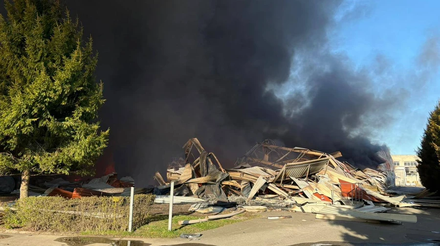 Росіяни атакували енергооб’єкт на Чернігівщині: двоє поранених, 4,5 тисячі абонентів без світла