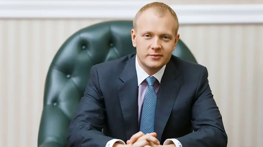 Російський бізнесмен намагався купити в Британії гольф-клуб біля ядерного об’єкта – FT