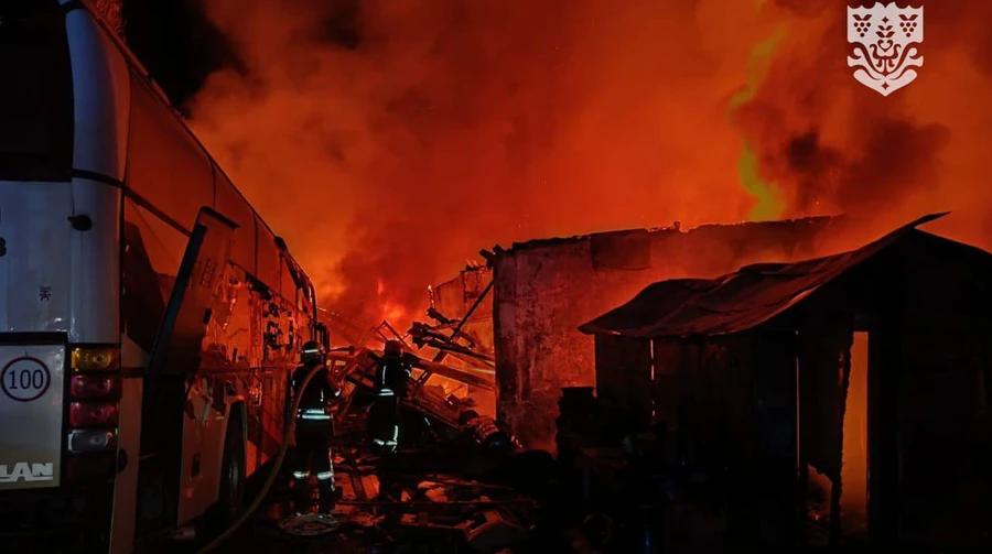 Окупанти атакували порт в Ізмаїлі: вирувала пожежа, пошкоджено обладнання і судно