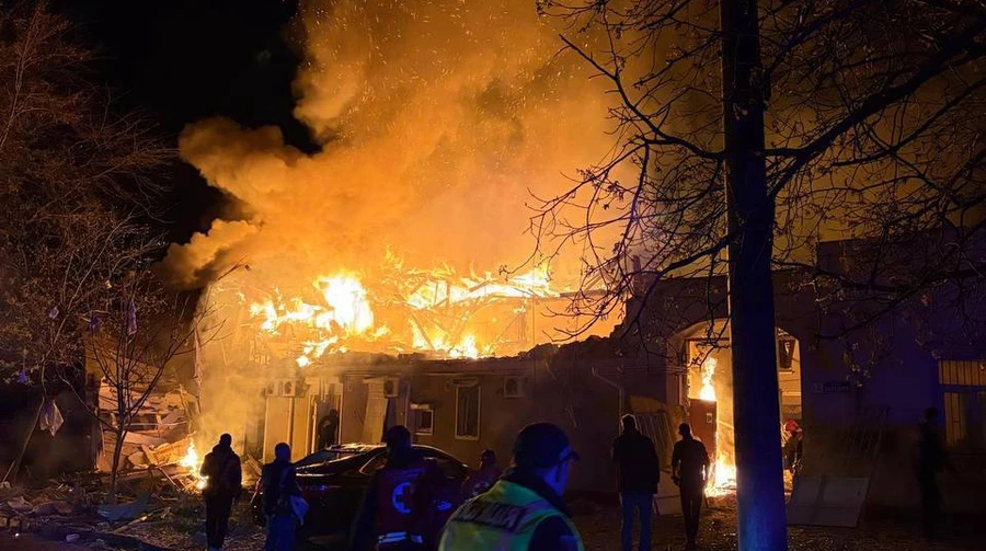 Росіяни вдарили по житлових будинках в Одесі: 2 загиблих та 15 поранених
